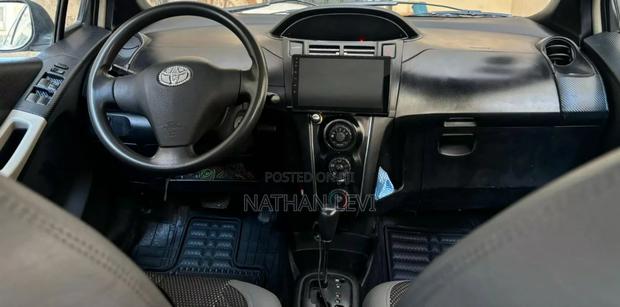 Toyota Yaris 1.0 VVT-i 2008