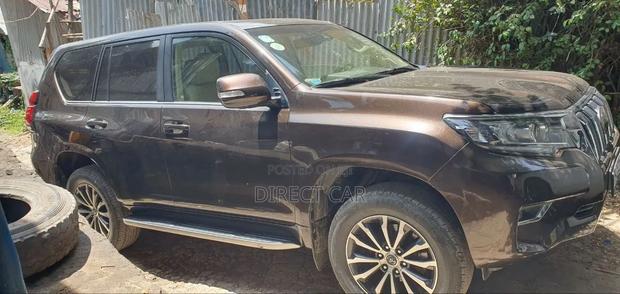 Toyota Land Cruiser 2018 Burgundy