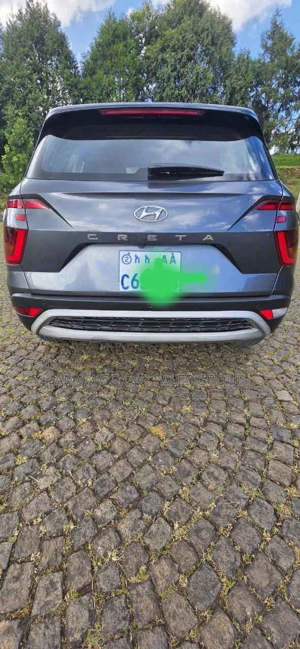 Hyundai Creta 2024 Beige