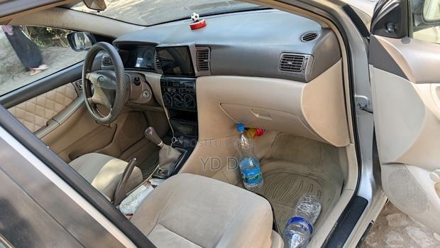 Toyota Corolla Sedan 2003 Beige