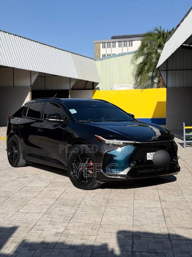 Toyota bZ4X 2023 Black