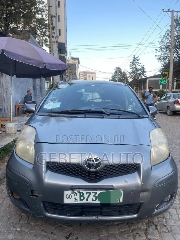 Toyota Yaris 2009