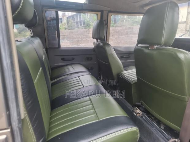 Land Rover Defender Soft Top 4x4 1995 Gray