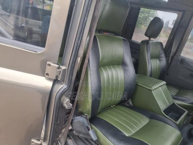 Land Rover Defender Soft Top 4x4 1995 Gray