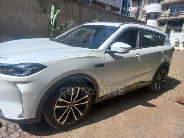 Jetour X70 Plus 1.6 7-Seater FWD 2022 White