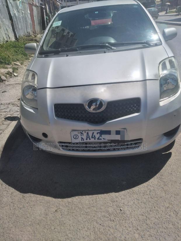 Toyota Yaris 2005 Silver