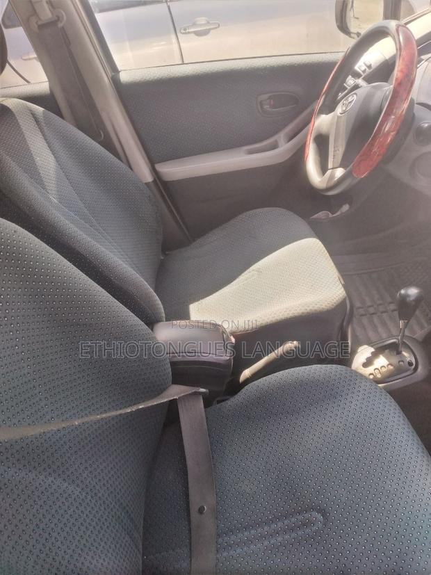 Toyota Yaris 2005 Silver