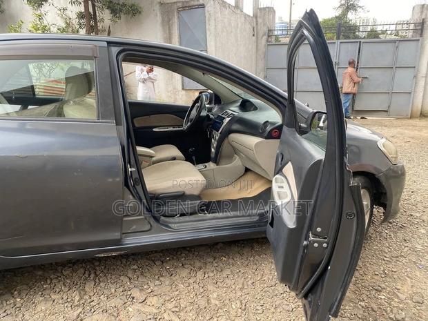 Toyota Yaris 2007 Black
