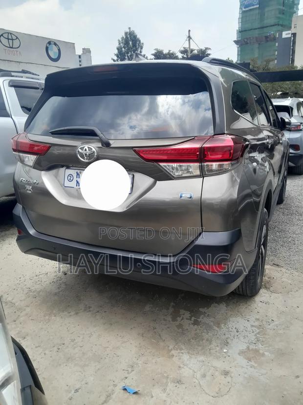 Toyota Rush 2021 Gray