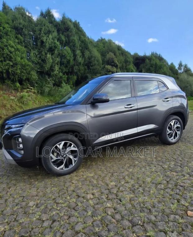Hyundai Creta 2023 Gray
