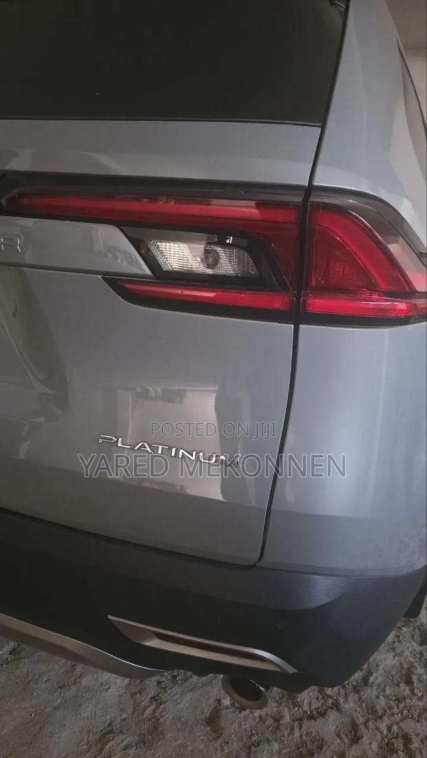 New Toyota Grand Highlander Hybrid 2025 Silver