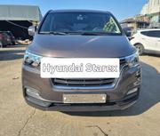 Hyundai Staria 2022 Brown for sale