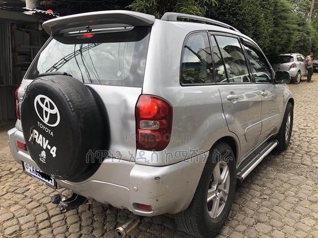 Toyota RAV4 2005 Silver