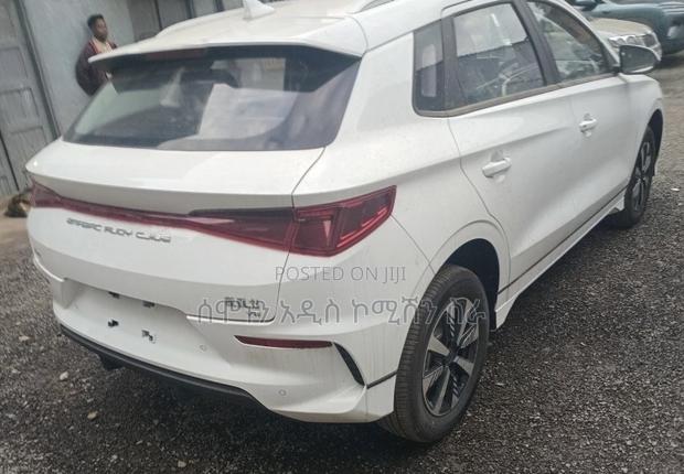 New BYD E2 43 kWh 94 hp FWD 2025 White