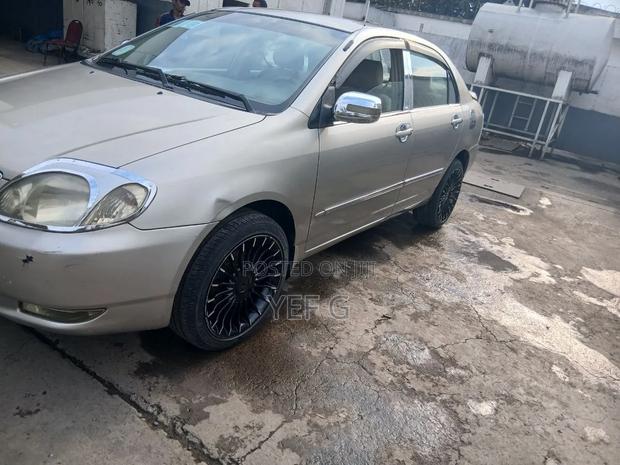 Toyota Corolla 2003
