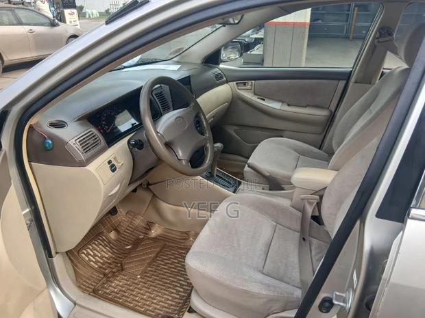 Toyota Corolla 2003