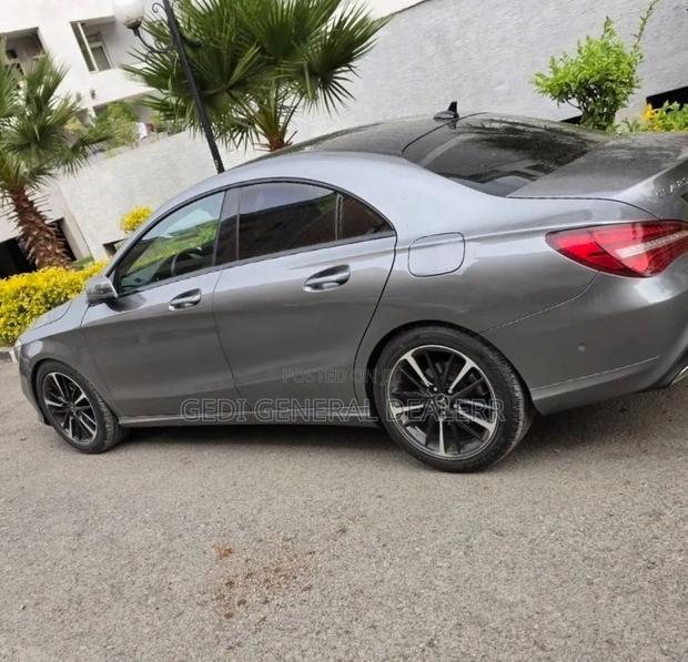 Mercedes-Benz CLA-Class 2017 Silver