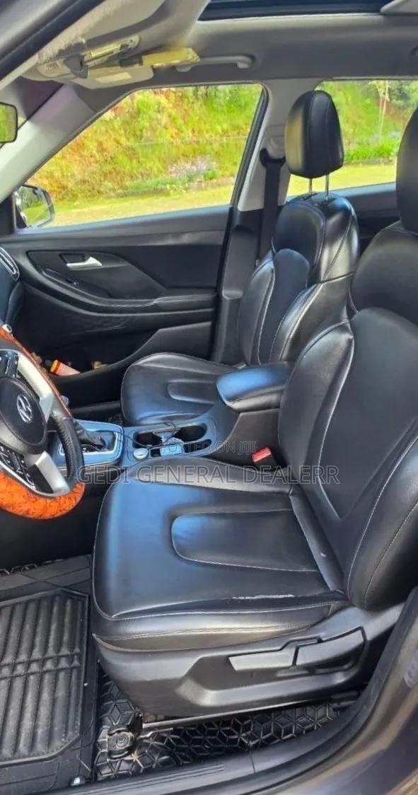 Hyundai Creta 2024 Teal