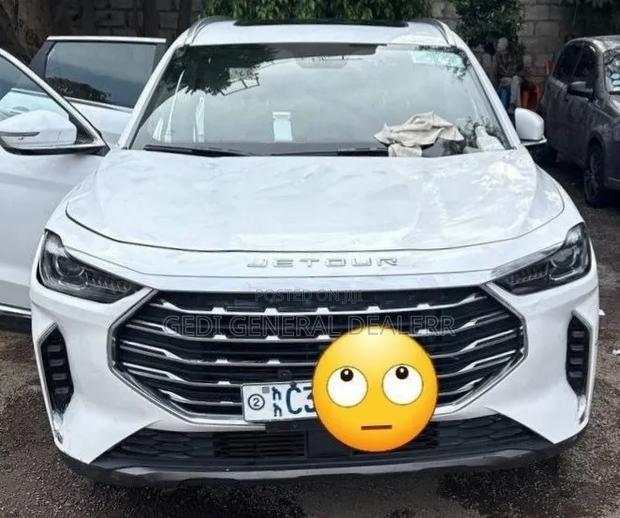 Jetour X70 Plus 1.6 6-Seater FWD 2022 White