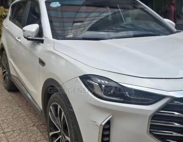 Jetour X70 Plus 1.6 6-Seater FWD 2022 White