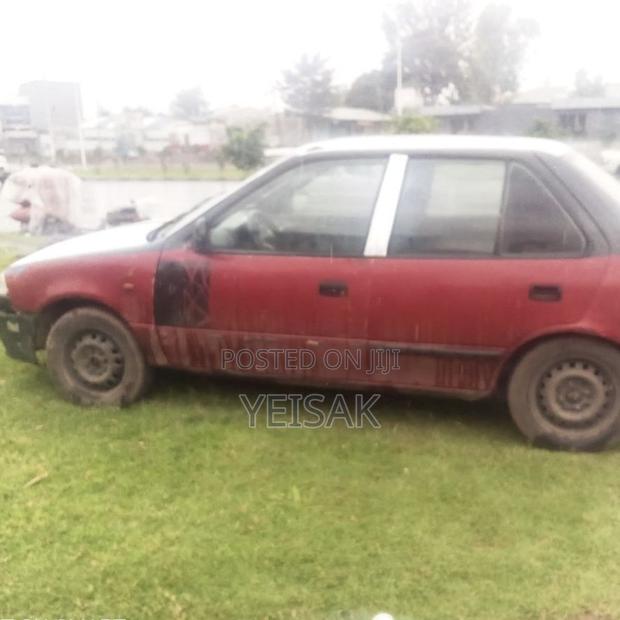 Suzuki Swift 1990 Red