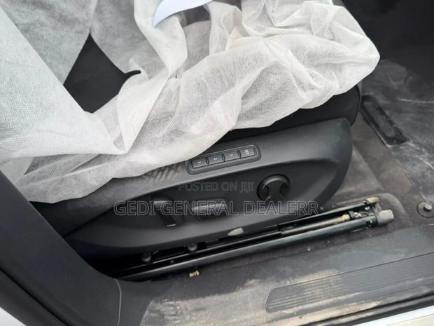 New Volkswagen ID. Buzz 2025 White