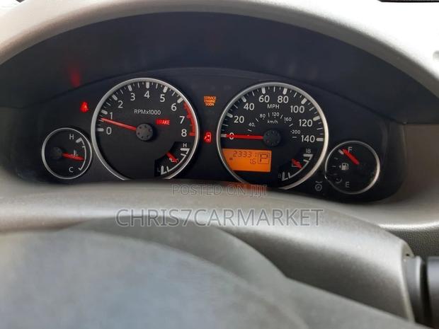 Nissan Xterra Automatic 2005 Silver