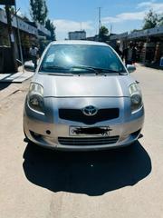 Toyota Yaris 2009 Silver for sale