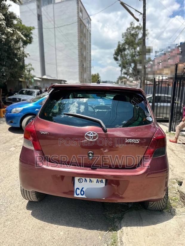 Toyota Yaris 2010