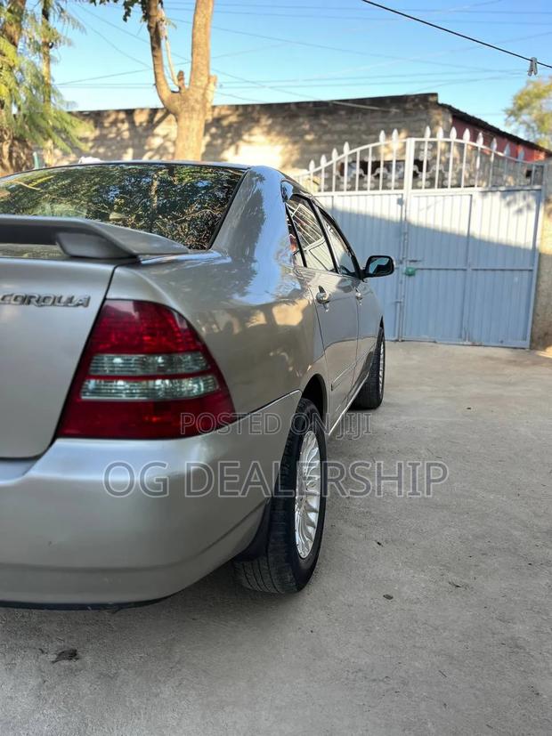 Toyota Corolla Sedan Automatic 2003 Silver