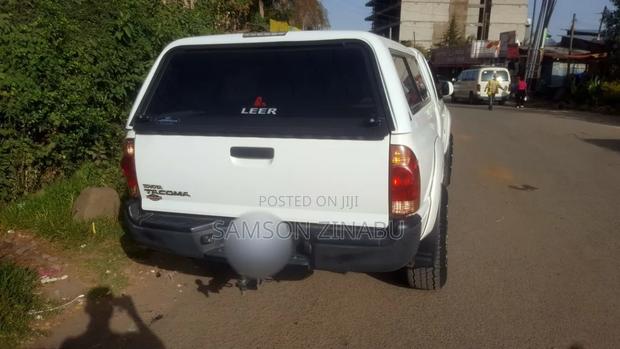 Toyota Tacoma 2008 White