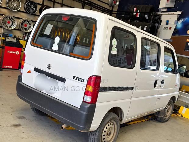 Suzuki Eeco 2025 White