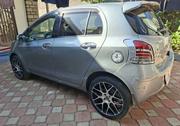 Toyota Yaris Base Sedan 4dr 2010 Silver for sale