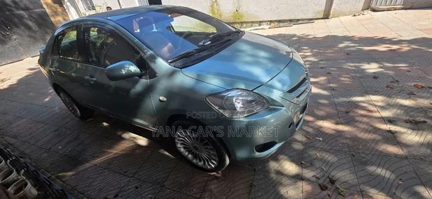 Toyota Belta 2008 Blue