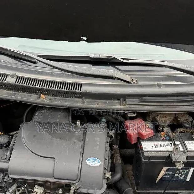 Toyota Belta 2008 Blue