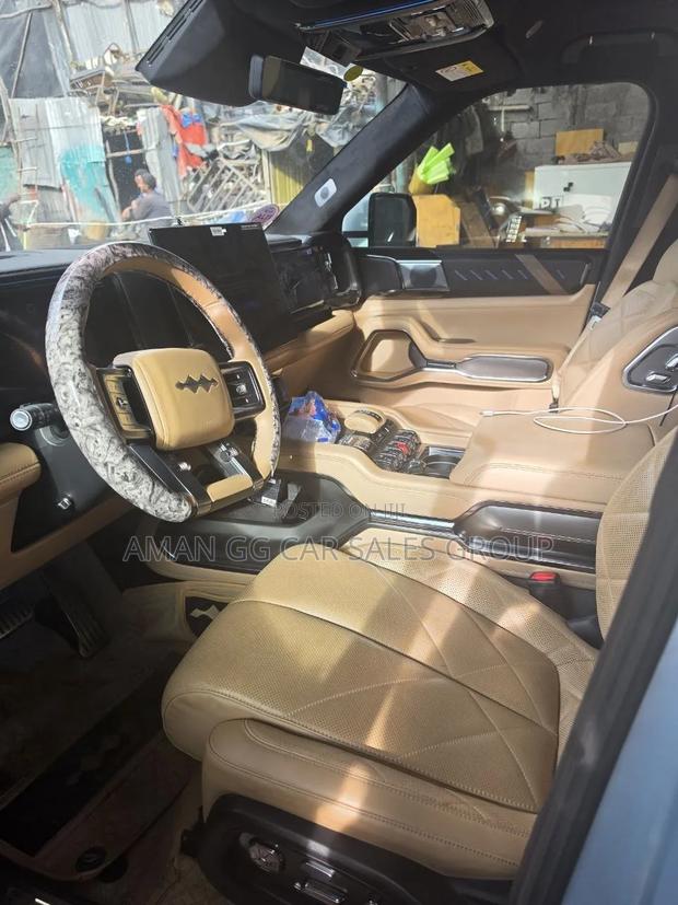 BYD Leopard 8 2.0 Hybrid AWD 2025 Beige