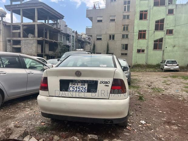 Volkswagen Polo Variant 1999 White