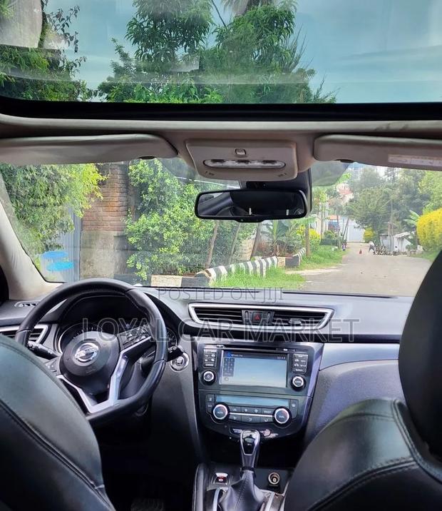 Nissan Qashqai 2018 Silver