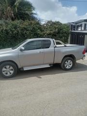 Toyota Hilux 2016 Silver for sale