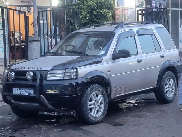 Land Rover Freelander 2000 Silver