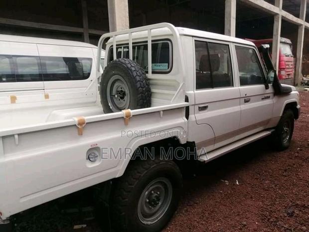 New Toyota Land Cruiser 2025 White