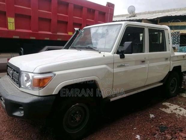 New Toyota Land Cruiser 2025 White