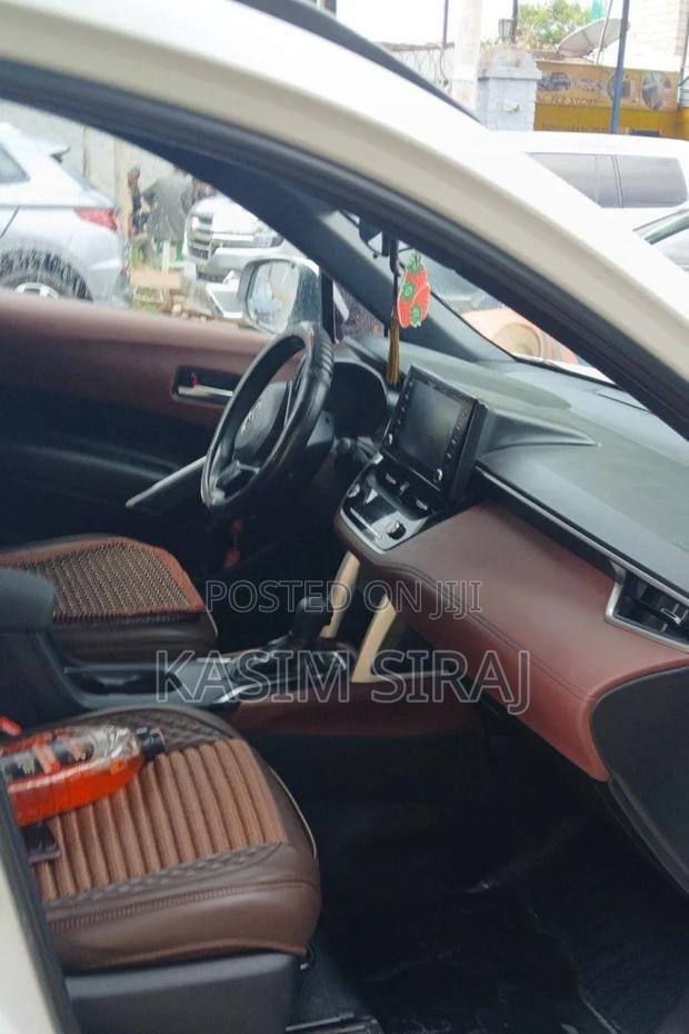 Toyota Corolla Cross LE AWD 2023 White