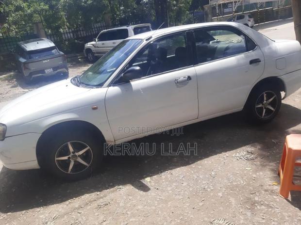 Suzuki Baleno 1.3 Break 2000 White