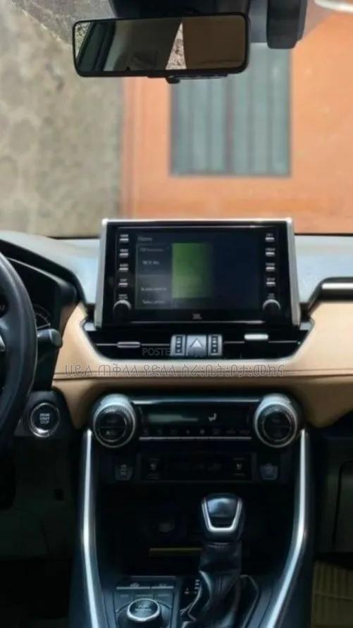 Toyota RAV4 2021 Matt Black