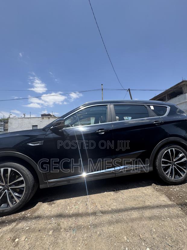 Jetour X70 Plus 1.6 7-Seater FWD 2022 Black