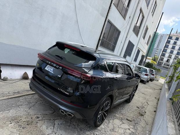 Jetour X70 Plus 2022 Black