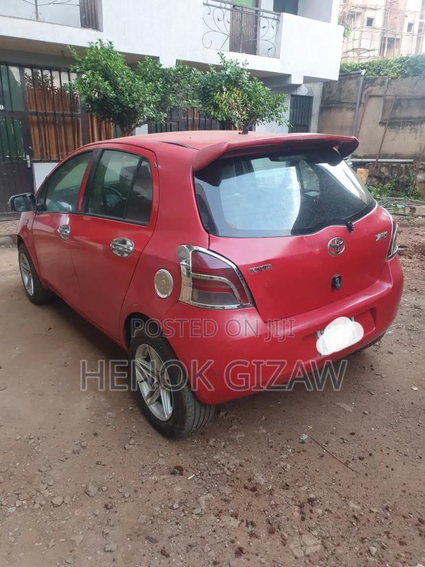 Toyota Yaris 1.0 VVT-i 2008 Red