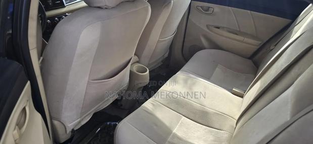 Toyota Yaris 2014 Black