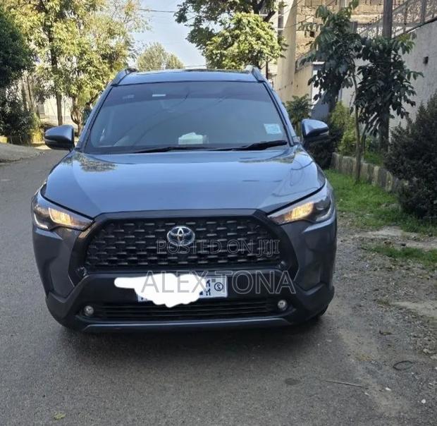 Toyota Corolla Cross 2021 Gray